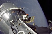 特大新聞，我國成功發(fā)射新一代導(dǎo)航衛(wèi)星，開啟太空導(dǎo)航新時代，我國新一代導(dǎo)航衛(wèi)星成功發(fā)射，引領(lǐng)太空導(dǎo)航新時代