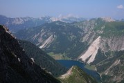 夢(mèng)魘之境——山體滑坡的驚懼與思考，山體滑坡的驚懼與思考，夢(mèng)魘之境的挑戰(zhàn)