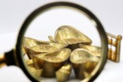 如何選擇優(yōu)質(zhì)的黃金飾品購買渠道？這種選擇如何保證商品質(zhì)量？
