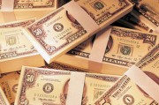 期貨合約的市場流動性與投資者決策的影響？