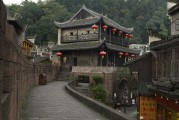 從拼多多平臺到鳳凰古城的網(wǎng)絡(luò)流量提升之路——以湖南省吉首市為例，拼多多助力湖南吉首鳳凰古城熱度提升