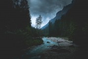 夢(mèng)中的青山，心靈的寄托與自然的呼喚，夢(mèng)中的青山，心靈的寄托與自然的呼喚