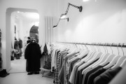 免費試玩的服裝游戲，為你的衣柜增添新的魅力，2023年最新服裝游戲推薦，讓您的衣柜煥發(fā)生機(jī)
