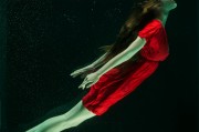 夢(mèng)中幻影——夢(mèng)到女人洗澡的深度解析，夢(mèng)中幻影，深度解析夢(mèng)到女人洗澡的寓意