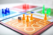 一款無(wú)限制的免費(fèi)跳棋游戲，給你帶來(lái)無(wú)限的樂(lè)趣，無(wú)限制跳棋，讓生活充滿樂(lè)趣的游戲