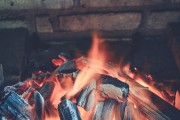 如何讓冰雪經(jīng)濟這團“火”燒得更旺燒得更長久？