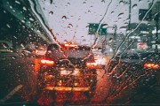 夢(mèng)境中的雨滴，一場(chǎng)夢(mèng)中雨的遐想，夢(mèng)境雨滴的遐想，一場(chǎng)夢(mèng)中雨的詩(shī)意之旅