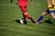 全球領(lǐng)先的免費足球游戲平臺——FIFA Online 4，足球運動模擬與競技，F(xiàn)IFA Online 4帶你體驗無盡的游戲樂趣