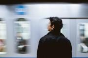 夢(mèng)中的時(shí)間緊迫，趕火車(chē)的焦慮與挑戰(zhàn)，夢(mèng)中的時(shí)間緊迫，趕火車(chē)的焦慮與挑戰(zhàn)