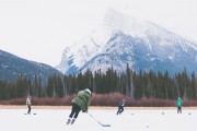 夢到滑雪，一場冬日運(yùn)動的奇妙之旅，冬日滑雪夢，奇妙之旅的探索與冒險(xiǎn)
