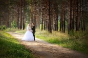 夢中見證幸福時刻——解讀夢見別人結(jié)婚的含義，解讀夢中見證幸福時刻，夢見別人結(jié)婚的含義