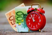 免費(fèi)游戲還能不賺錢嗎？，免費(fèi)游戲的盈利模式探討，一種可能的出路