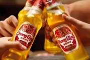 重慶啤酒營(yíng)收凈利雙降仍慷慨分紅，深陷合同糾紛高端化受阻