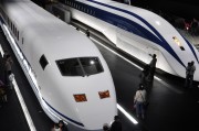 夢醒時(shí)分，遺憾未趕上的列車，夢醒遺憾，錯過的列車