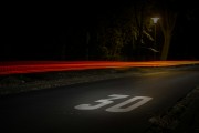 特斯拉vs宇樹：人形機器人雙雄爭霸，誰將主導(dǎo)萬億賽道？
