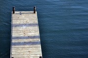 海纜：短期來看，國內(nèi)單吉瓦海纜的價值量約為15億元