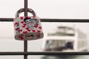 女性夢(mèng)到蛇的寓意與解讀，女性夢(mèng)到蛇的寓意與解析