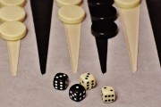 海量五子棋游戲盡在手機上，只需一部手機，隨時隨地享受五子棋的樂趣！