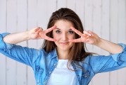 夢(mèng)中邂逅——女?huà)雰旱纳衩卦⒁?，?mèng)中邂逅，女?huà)雰旱纳衩卦⒁饨庾x