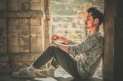 夢中驚醒，朋友向我借錢