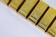 如何理解金融市場中貴金屬交易的開戶流程？這一流程有哪些要點需關(guān)注？