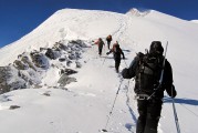 夢(mèng)中攀登之旅，一次難忘的爬山體驗(yàn)，夢(mèng)中攀登之旅，難忘的爬山體驗(yàn)