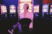 女生免費游戲換裝攻略，讓你在游戲中更加酷炫，3款女生免費換裝游戲推薦，讓裝扮變得更具個性
