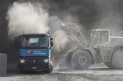 汽車報(bào)廢拆解調(diào)查：非法拆解車主或無法辦理報(bào)廢銷戶，需認(rèn)準(zhǔn)正規(guī)機(jī)構(gòu)
