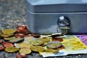 紙黃金網(wǎng)提供的黃金投資價(jià)值圖如何？這種投資價(jià)值對(duì)投資者有何參考價(jià)值？