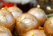 夢(mèng)到金子，寓意與解讀，夢(mèng)到金子的寓意與解讀