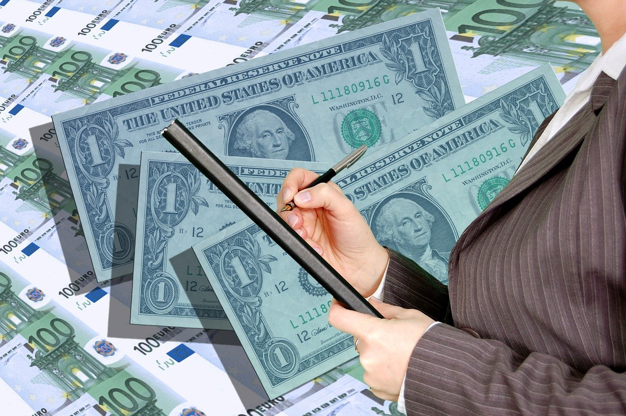 如何理解黃金的計量單位及其在交易中的應(yīng)用？這些單位如何影響投資決策？