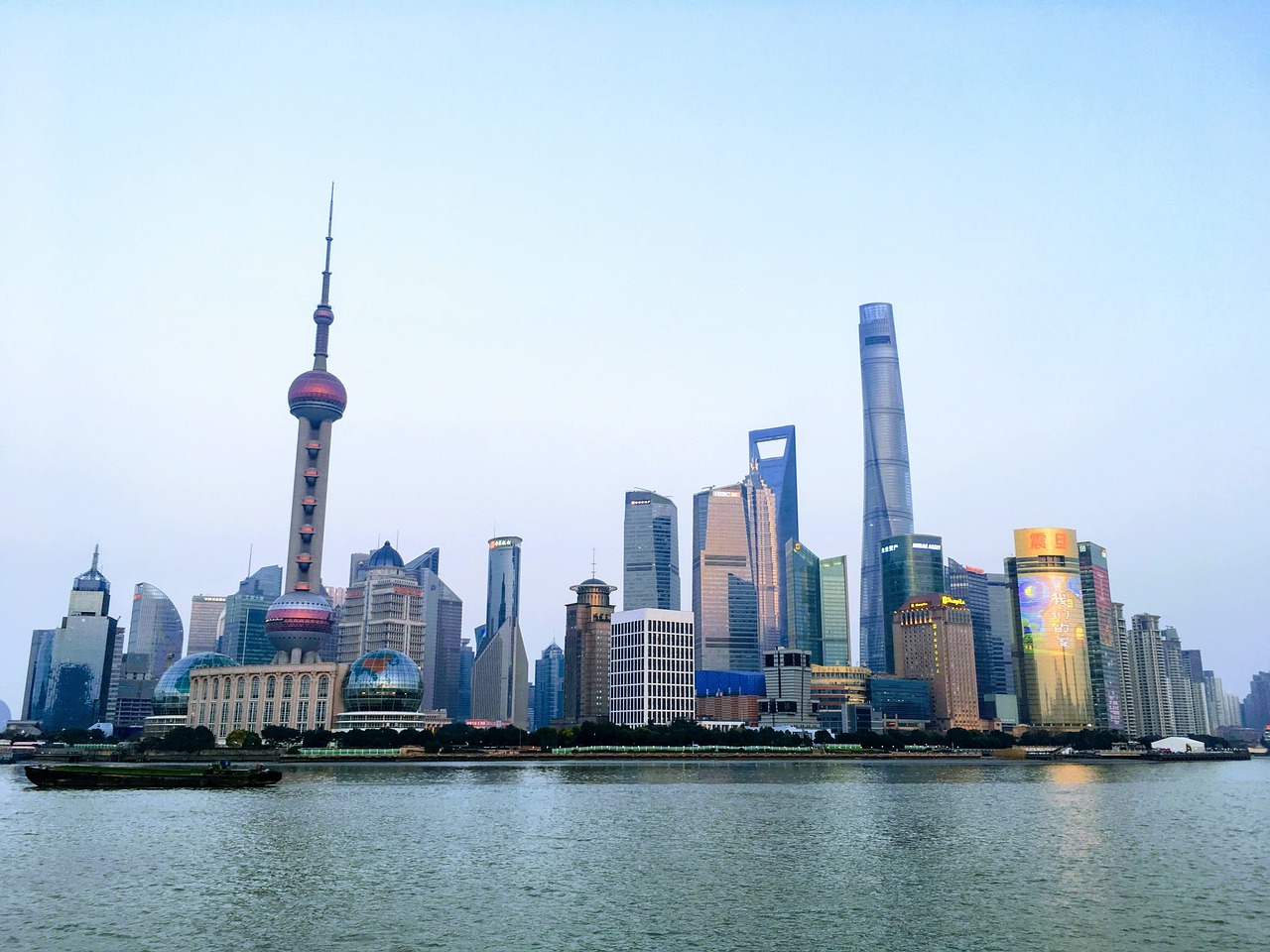 上海市優(yōu)化網(wǎng)站關(guān)鍵詞策略，以提升品牌知名度為目標(biāo)