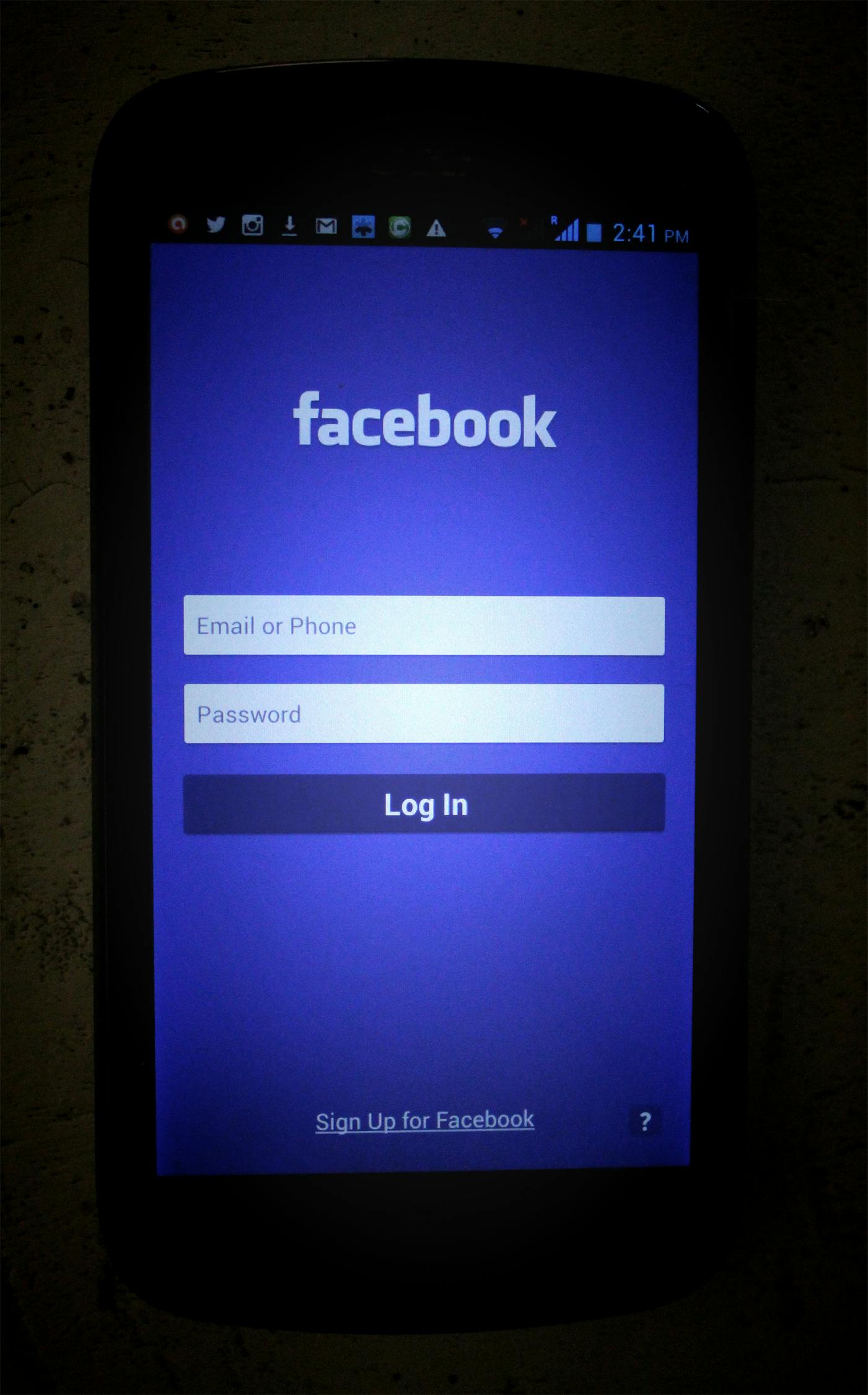 Facebook手機(jī)版注冊教程，輕松開啟社交新篇章
