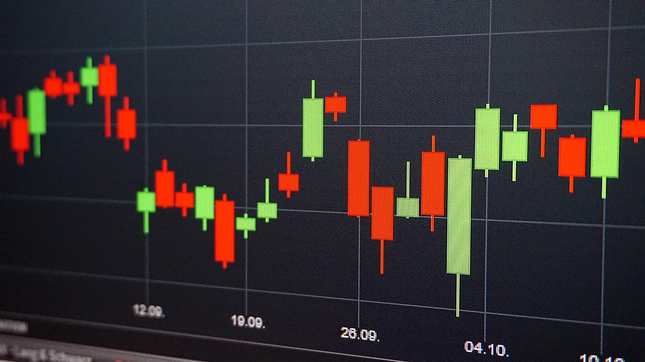 萬里揚:關于公司持股5%以上股東減持至5%以下暨權益變動的提示性公告