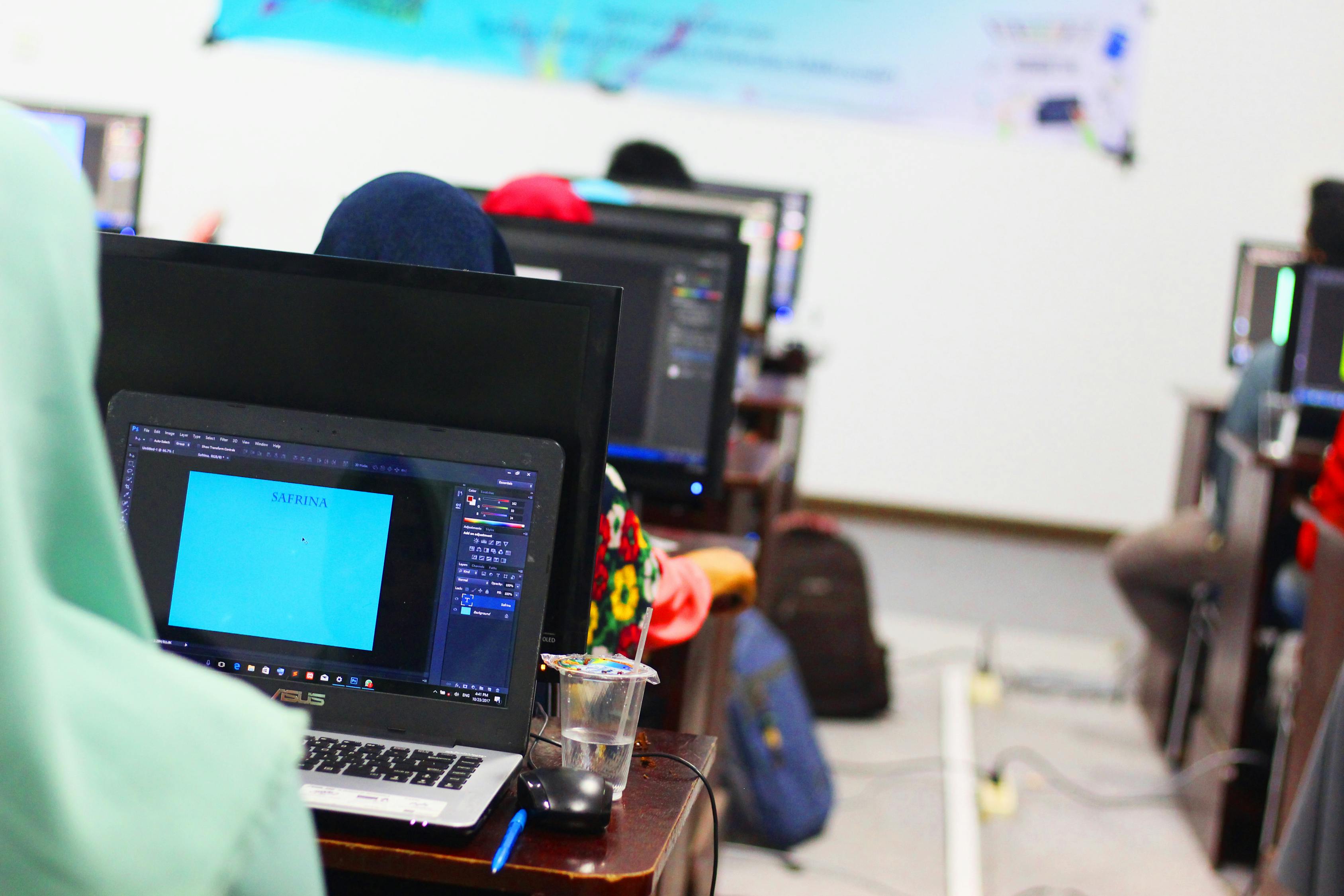 CS5注冊(cè)機(jī)使用教程，輕松破解Adobe Photoshop CS5