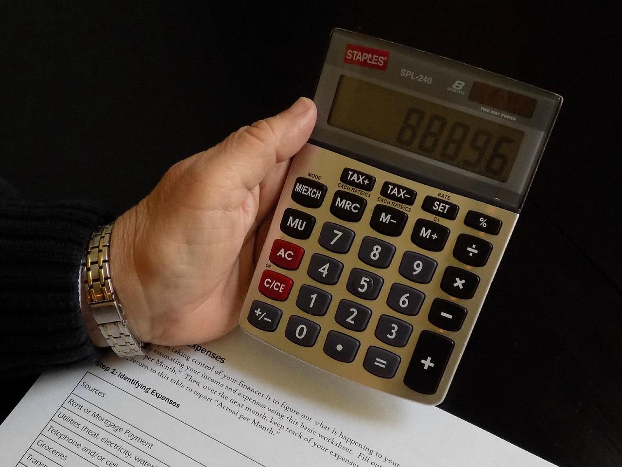 揭秘企業(yè)注冊資金計算方法，關鍵步驟與注意事項