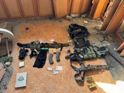 美媒最新爆料！以色列法醫(yī)透露辛瓦爾死因?yàn)椤邦^部中彈”！以軍宣布：辛瓦爾保鏢死亡
