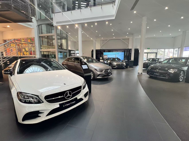 年度回顧與展望｜4000家4S店或?qū)⑼耸?，汽車?jīng)銷商面臨生死關(guān)頭