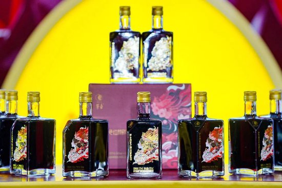 張德芹在茅臺葡萄酒公司2025年度市場工作會上強(qiáng)調(diào)：豐富茅臺產(chǎn)品線、拱衛(wèi)茅臺品牌、傳播茅臺文化