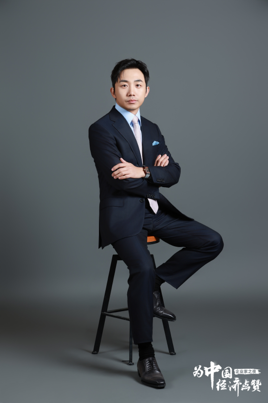 向王寧等企業(yè)家致敬，2024企業(yè)家之夜舉行