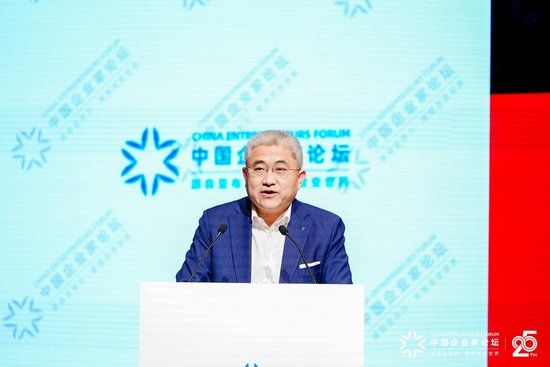 段建軍：競(jìng)品將奔馳做對(duì)標(biāo)，是強(qiáng)化了奔馳的豪華認(rèn)知和江湖地位