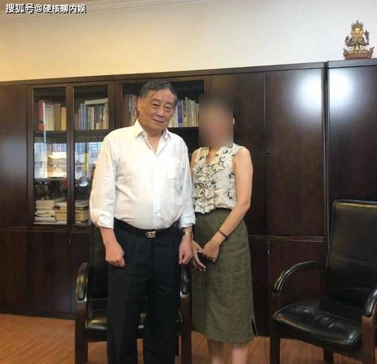 曝宗慶后3個私生子近況：女兒讀娃哈哈大學，兒子康奈爾大學畢業(yè)