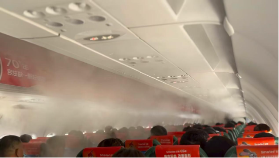 15元毛毯風波：春秋航空一邊“喊冤”，一邊狂賺22億